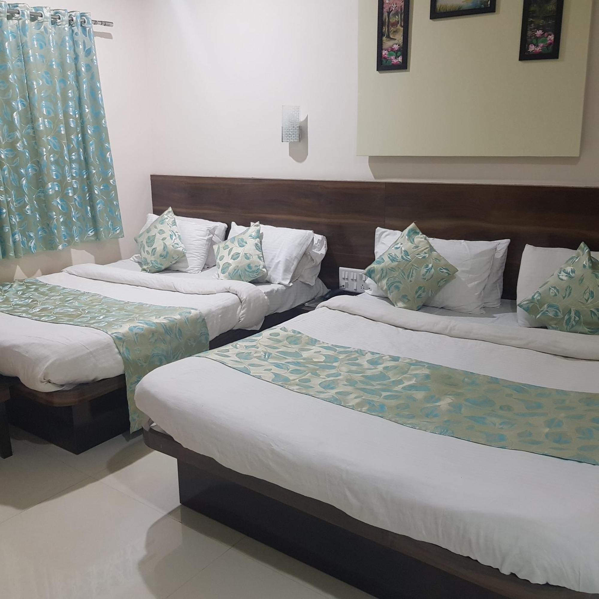 C P Cottage Resort Mahabaleshwar Exterior photo